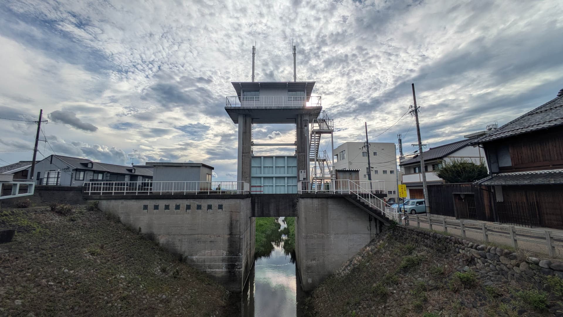 Vue réelle du barrage de Zaimokuchou