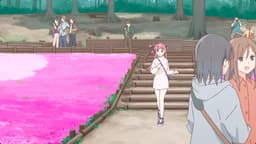 Kamiina Botan, Yoeru Sugata wa Yuri no Hana, EP 1 · 1:38 : Hitsujiyama Park (lieu réel)
